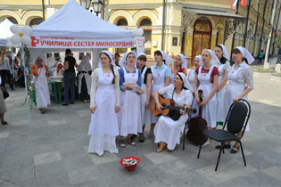 В Москве вновь расцвел «Белый цветок»