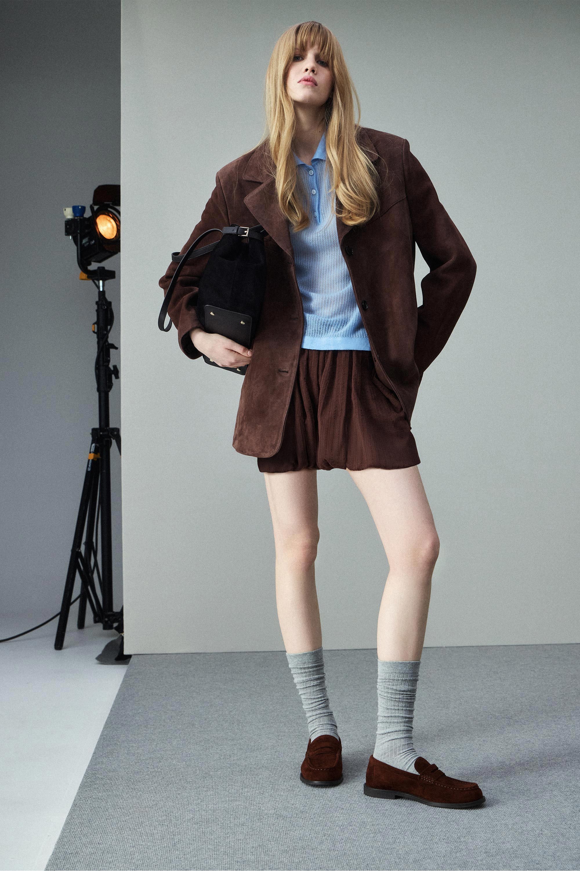 Cумка-тоут и демисезонные лоферы EKONIKA