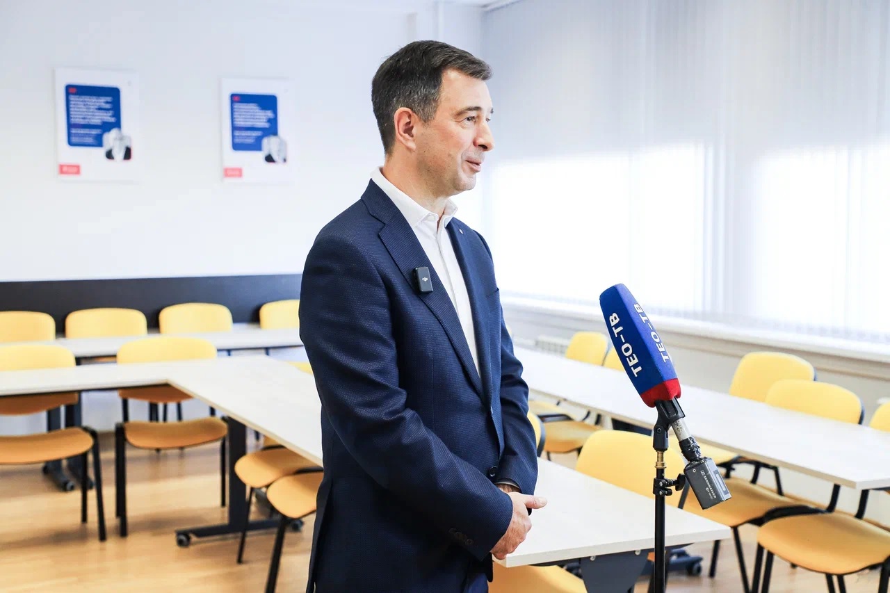Ректор ГУУ Владимир Строев