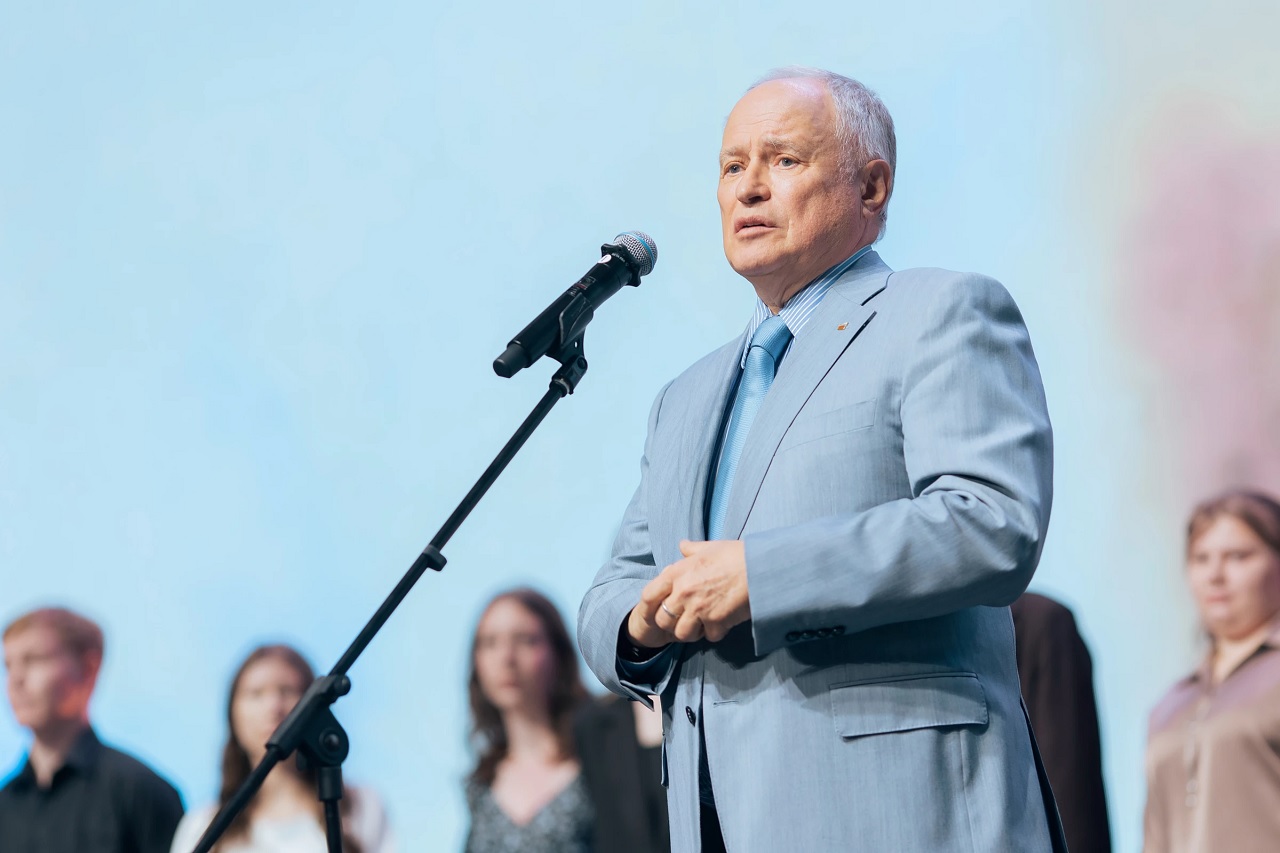 Сергей Борисов