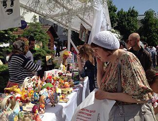 В Москве в Марфо-Мариинской обители милосердия при поддержке Группы компаний «Новард» состоялся благотворительный праздник «Белый цветок-2014»