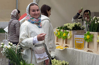 «Белый цветок-2015»: праздник милосердия состоялся в Марфо-Мариинской обители